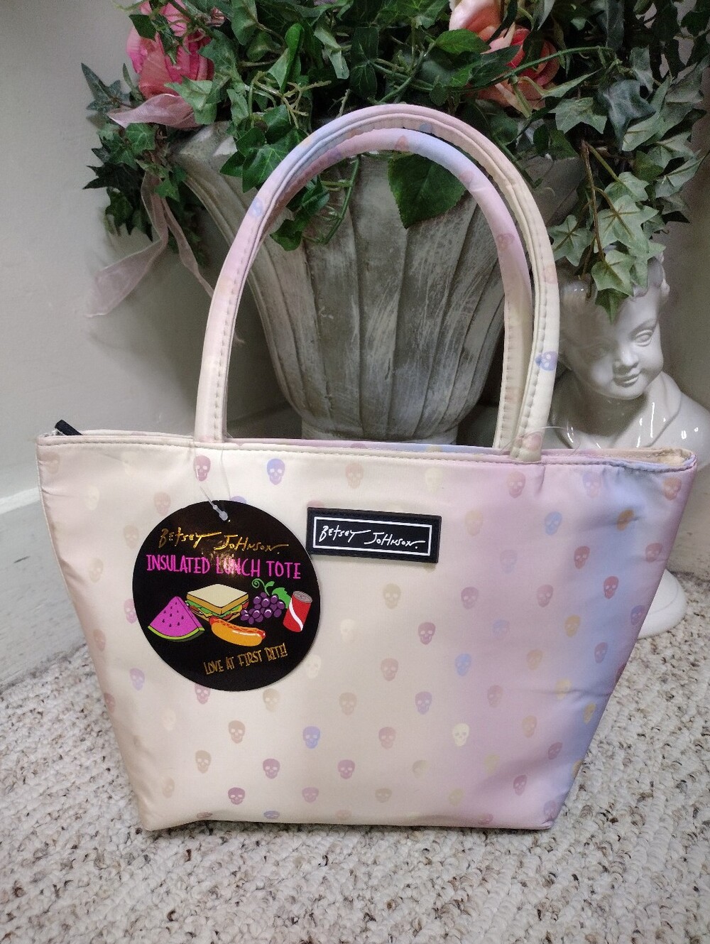 Betsey Johnson Pastel Pink Holographic Skull Print Insulated Lunch Tote